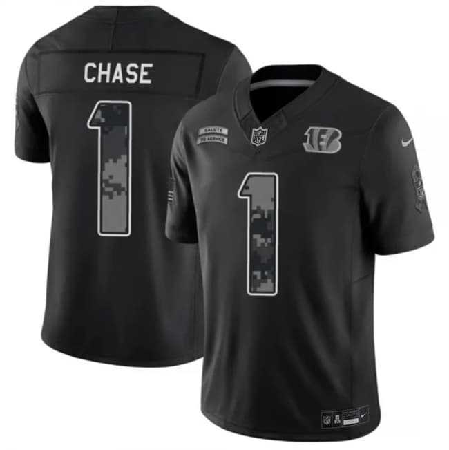 Mens Cincinnati Bengals #1 JaMarr Chase Black 2026 F.U.S.E. Salute to Service Limited Stitched Jersey