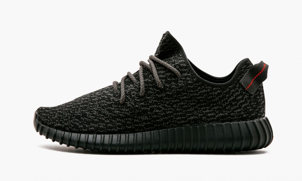 YEEZY BOOST 350 Pirate Black AQ2659