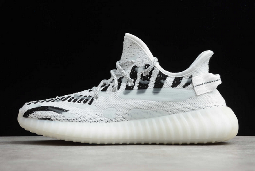 Yeezy Boost 350 V3 Zebra FC9212